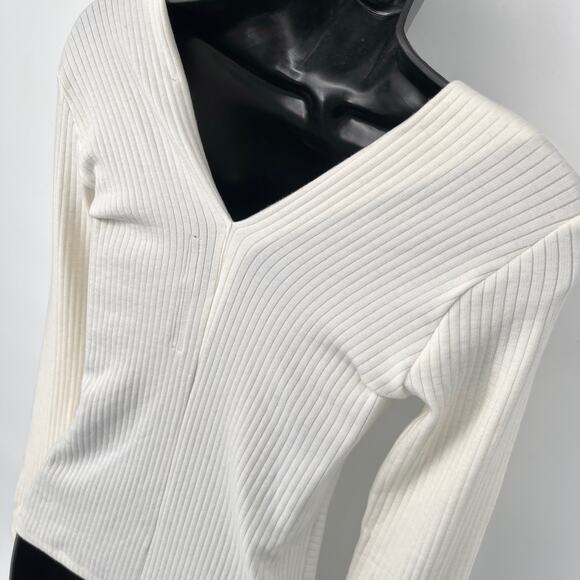 Enza Costa Women's Asymmetric Rib Knit Sweater Top NEW Size M Winter White - Picture 5 of 9